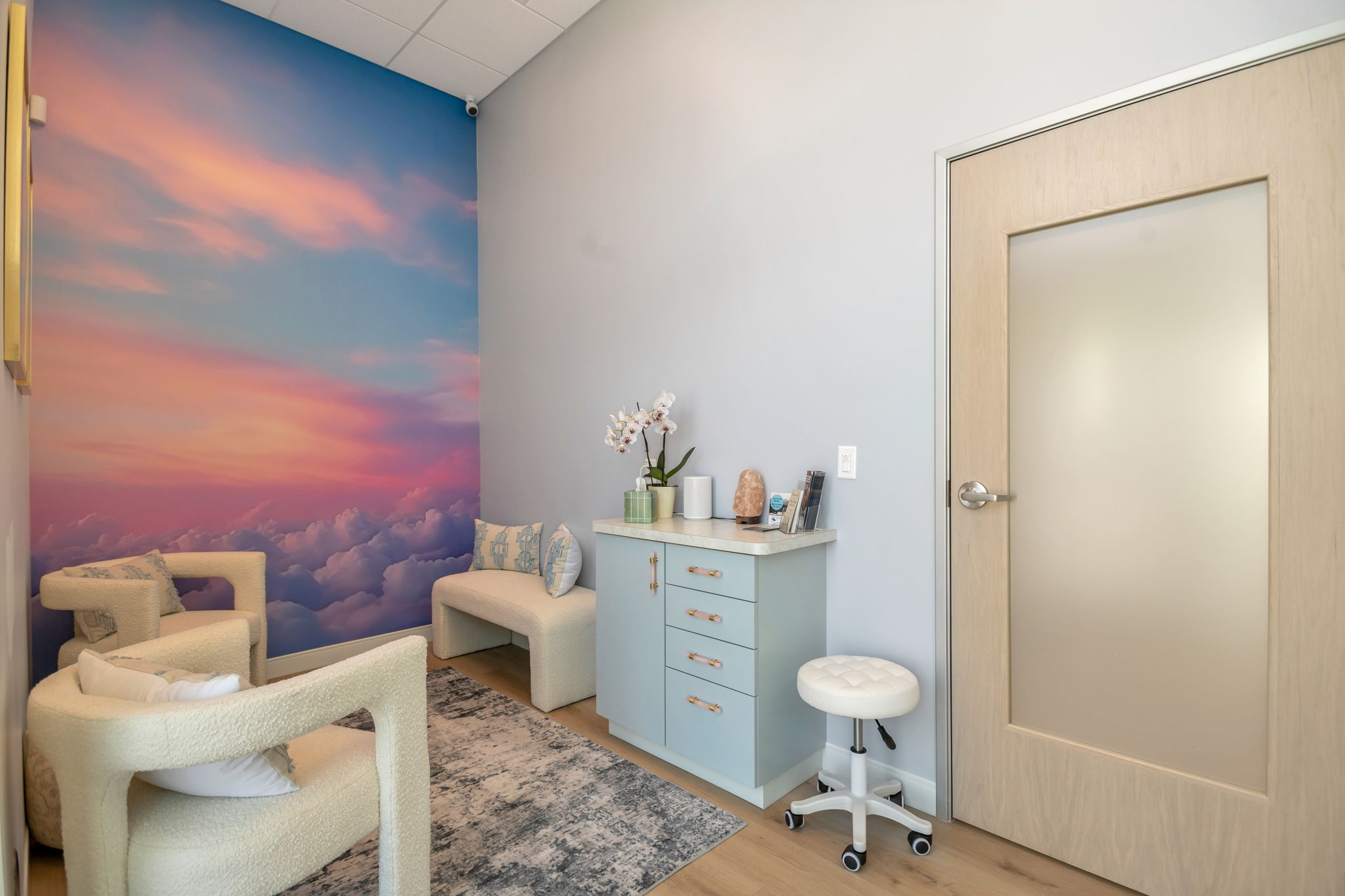 Contact Us 8 Gems Veterinary clinic space